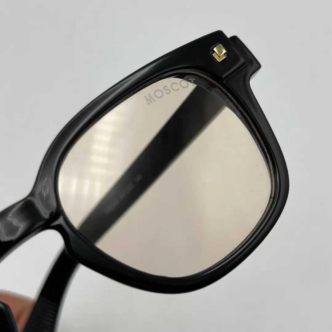 MOSCOT® V25 Reposantes